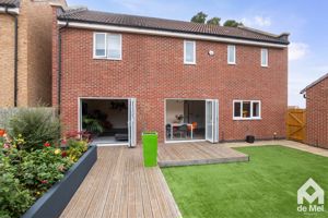 Photo 25- click for photo gallery